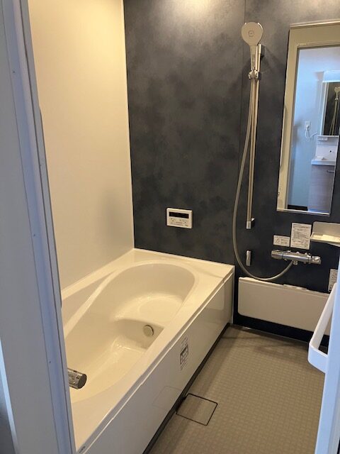 実家を、家族みんなが安心して暮らせる住まいへ。 水まわり刷新と開放的な間取りで整えた同居リフォーム ― 段差配慮×内装一新リフォーム【帯広・十勝】ホーム創建 ―